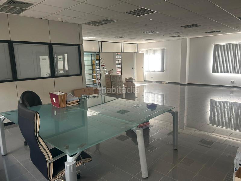 Foto b3acfad3-6b32-4730-acb9-2f37c02a70d1. Rent industrial building in Pisa Mairena del Aljarafe