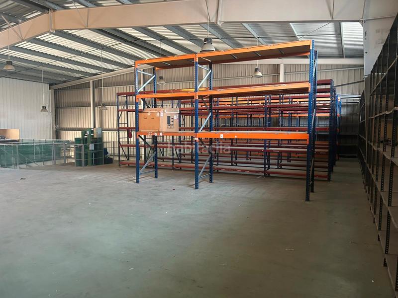 Foto bcec3702-fe51-43c9-af14-52b22a5cb7f9. Rent industrial building in Pisa Mairena del Aljarafe