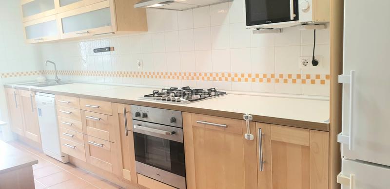 Foto 19b4fed2-b5ea-40ee-ac57-83b63b4806cd. Flat in Nuevo Bulevar Mairena del Aljarafe