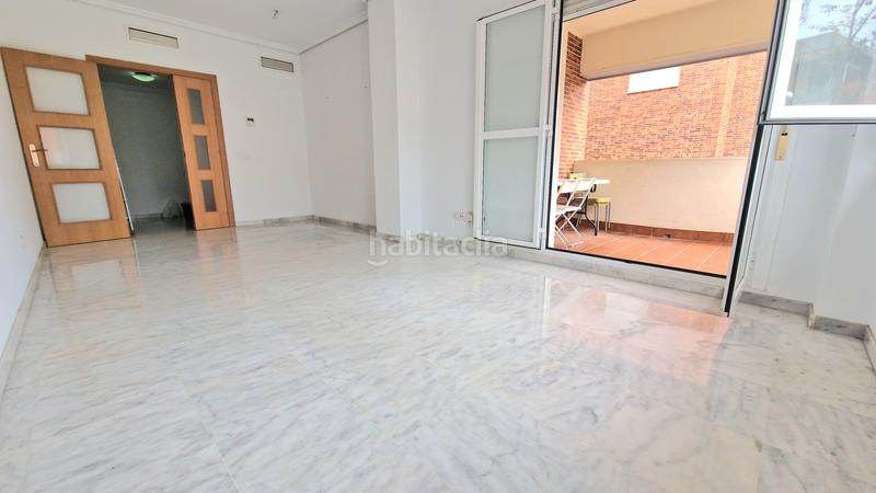 Foto 3f2cc9ac-294d-4843-a48f-71315107c697. Flat in Nuevo Bulevar Mairena del Aljarafe