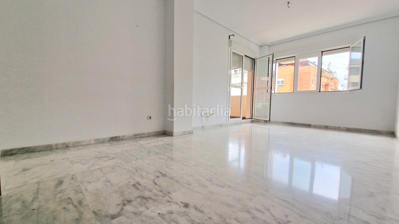 Foto f1256bde-8ca9-47a1-98cc-567b0bab19f6. Flat in Nuevo Bulevar Mairena del Aljarafe