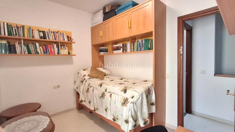 Foto 5cce58d7-4207-483a-b4dd-0d705da0961e. Casa aparellada amb xemeneia aparcament a Almensilla