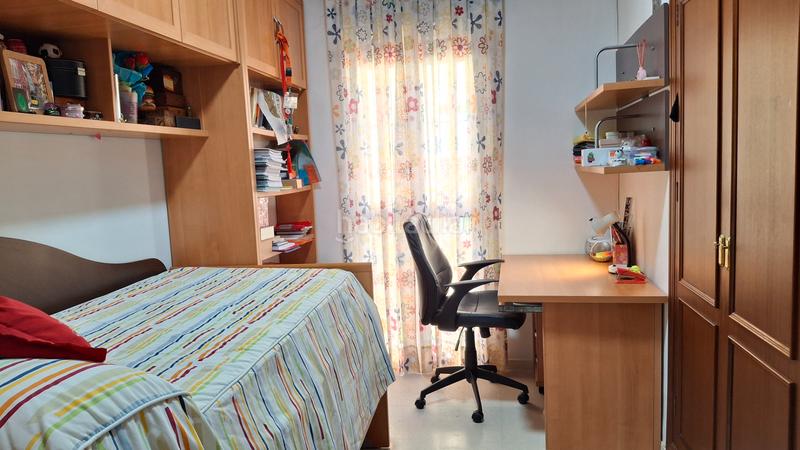 Foto 5fdec1e5-fdf8-4bb9-9ec0-2c8510d13376. Doppelhaus mit kamin parking in Almensilla