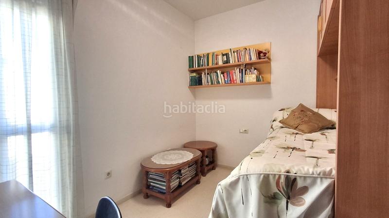 Foto 8b2d5863-a450-4437-98c3-3650dc67d897. Doppelhaus mit kamin parking in Almensilla