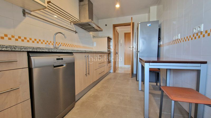 Foto 8133c6a3-2aa1-4018-8ee4-5c8028a02e3f. Etagenwohnung in avenida de la filosofía 22 in Nuevo Bulevar Mairena del Aljarafe