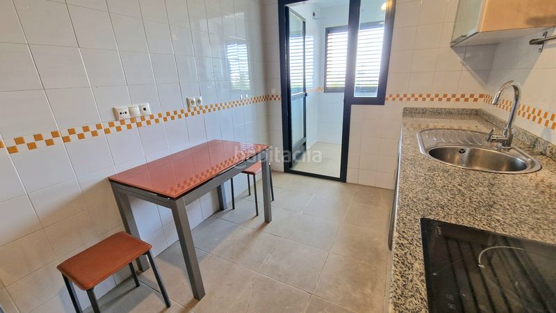 Foto f3ec10ca-9344-460d-a3ef-c6b221b4d761. Etagenwohnung in avenida de la filosofía 22 in Nuevo Bulevar Mairena del Aljarafe