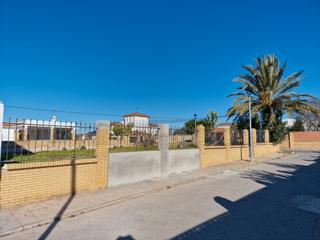Terrain résidentiel à Avenida los pensamientos 57. Parcela con proyecto.