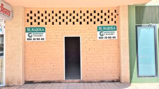 Lloguer Local Comercial a Avenida clara campoamor 2