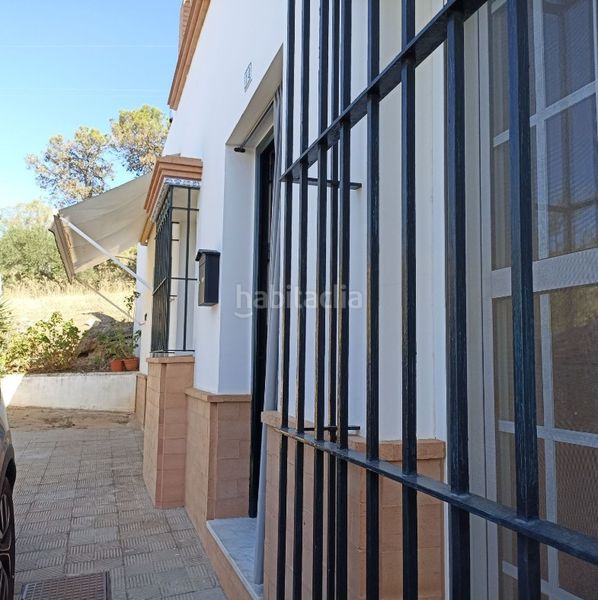 Foto cbdb5cb0-b68c-4276-965c-f572b4cdf24b. House in calle almería 14 in Montellano