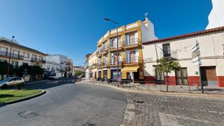 Terreny residencial a Calle álvarez hazañas 30. Solar en centro historico de utrera
