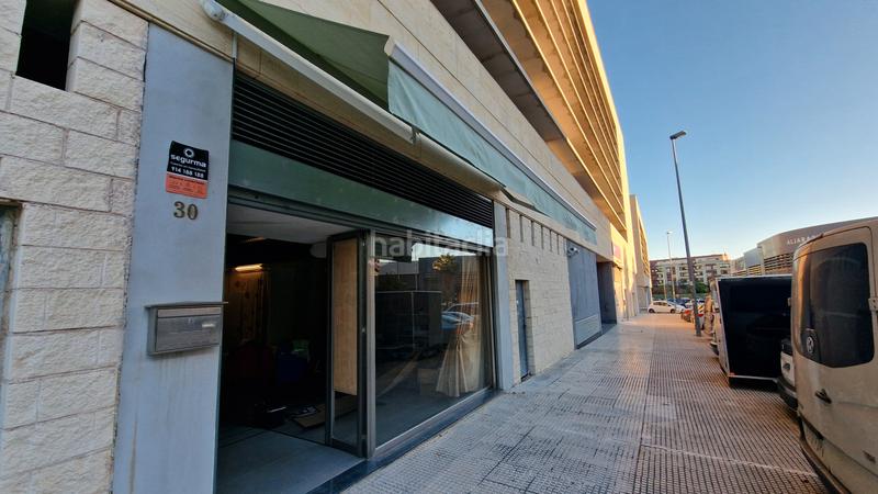 Foto 46e372ac-47a4-41d1-a9d4-1f6bc1d83ae3. Local comercial a calle hacienda 30 a Pisa Mairena del Aljarafe