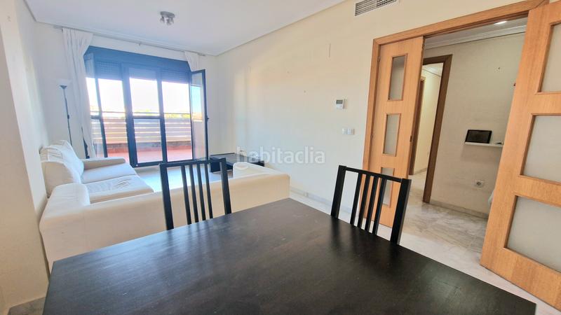 Foto 5f437f10-0d8e-4012-9df0-206bfb3a7b4f. Etagenwohnung mit parking pool in Nuevo Bulevar Mairena del Aljarafe