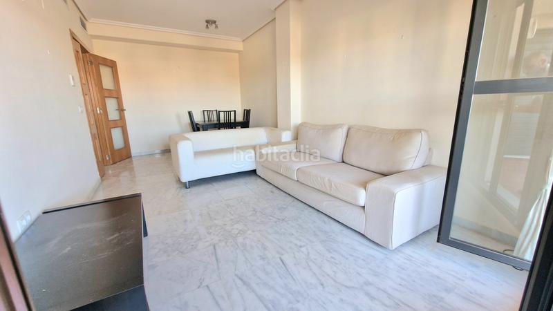 Foto d2e7f02c-aba2-4ee5-ad0f-323b68ea821a. Etagenwohnung mit parking pool in Nuevo Bulevar Mairena del Aljarafe