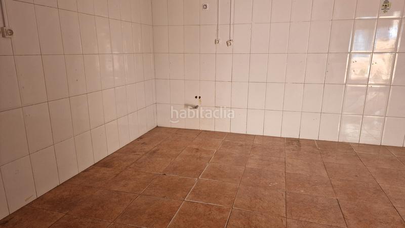 Foto 66e4b048-de5f-4a85-97cc-1af4d1bf95b1. Local comercial a calle barcelona 19 a Lepanto Mairena del Aljarafe