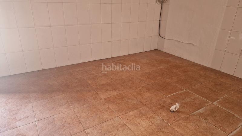 Foto 8e56363c-c754-4a8f-a077-71edc2a3b3de. Local comercial a calle barcelona 19 a Lepanto Mairena del Aljarafe