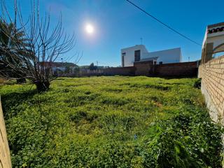 Terrain résidentiel à Avenida los pensamientos 57. Parcela con proyecto.