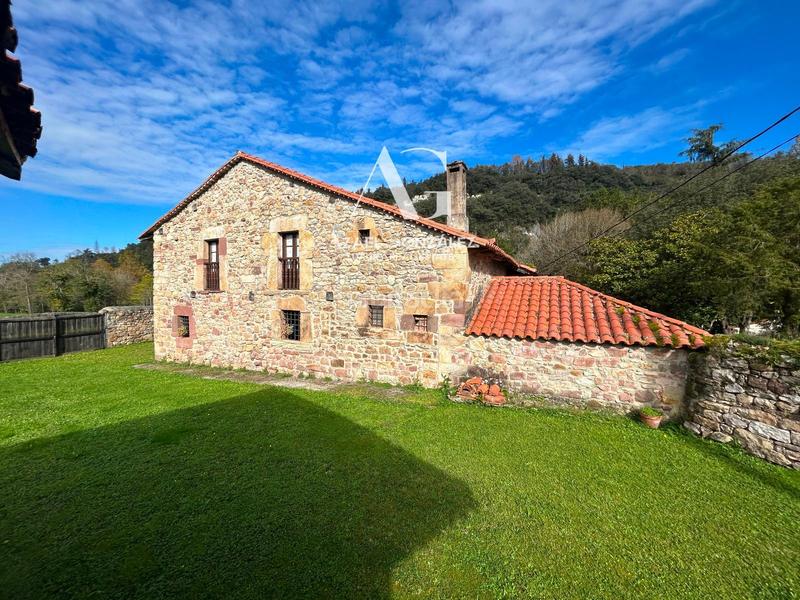 Foto a01a8ce7-91fc-44fc-b9c2-029ed68aea09. Maison dans Herrerías