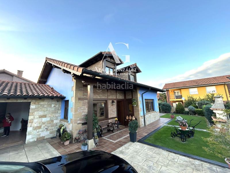 Foto 5cfc06ad-788c-4643-bc84-48695cd55708. Chalet con riscaldamento parcheggio in Suances