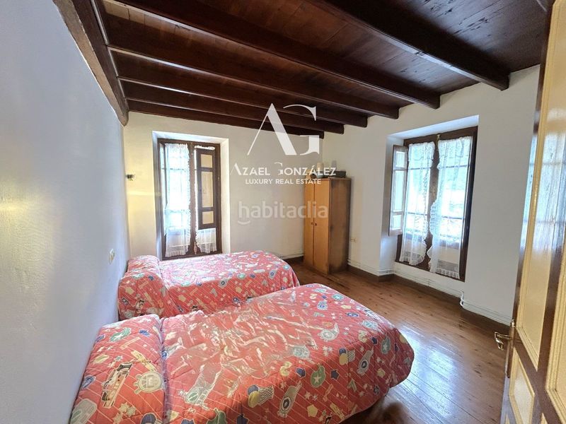 Foto c4d72520-9c79-4fa5-9c3a-de822ffc62a2. Casa amb aparcament a Peñamellera Baja