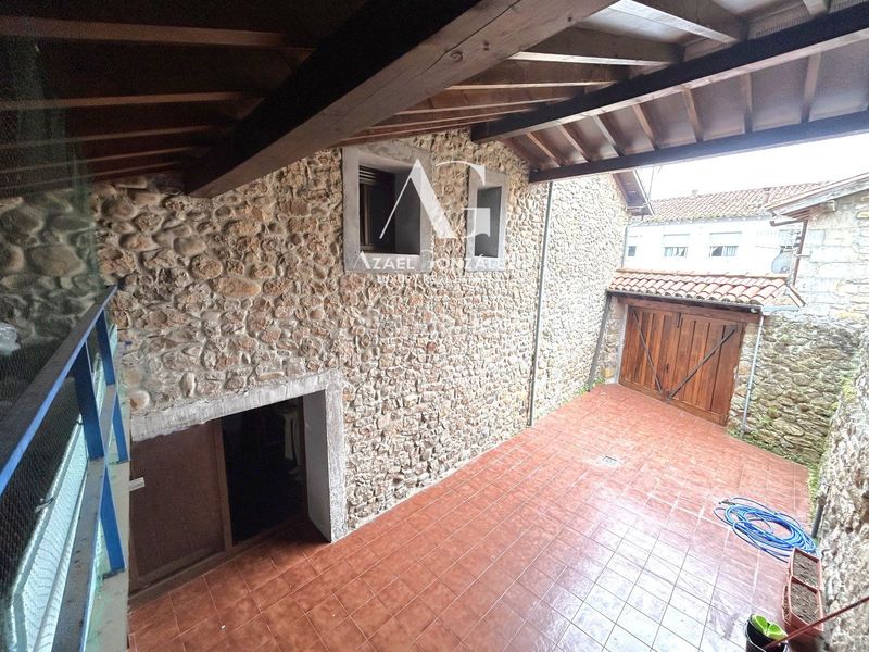 Foto 831343f2-a65d-46c8-96c0-d11bc355f30d. Casa a Mazcuerras