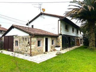 Mas à Cabuérniga. Casa de pueblo en sopeña