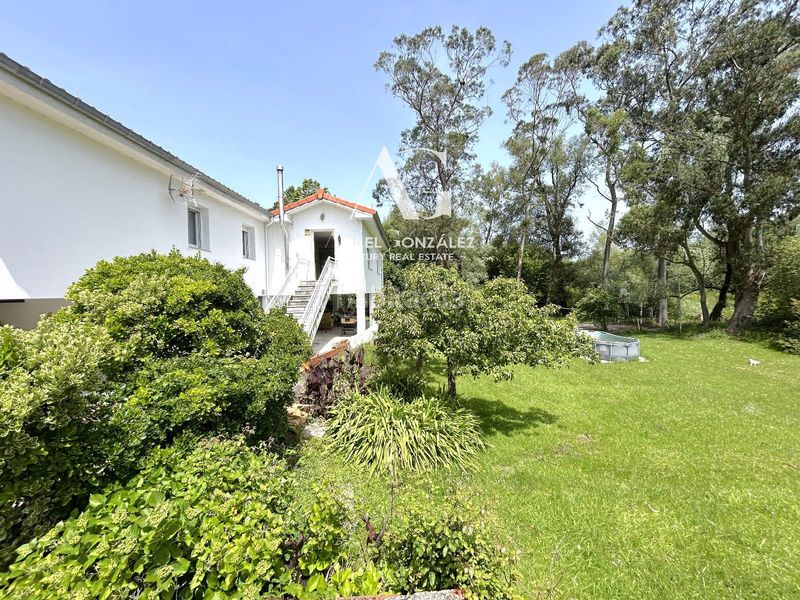Foto f081ac00-23b5-4304-8dc4-3bd5d19f988d. Casa a ceneras - Mogro 77 a Mogro Miengo