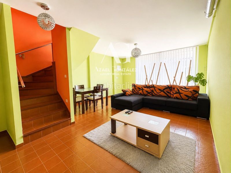 Foto a0e44546-fba3-4dd0-98d4-6fe77bd93059. Casa adossada amb calefacció a Suances