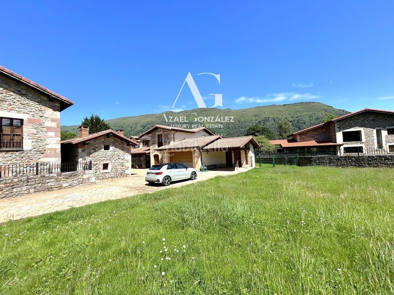 Foto c24a945a-95ff-45c2-bda2-4dcfad3025e8. Casa amb calefacció a Ruente