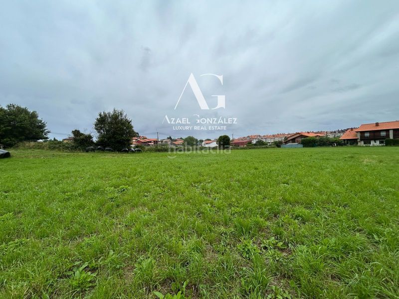 Foto 237cb3f7-e5b4-4c61-8fc6-ca50a2f4f8b1. Terreny residencial a poligono 10 a Ajo Bareyo