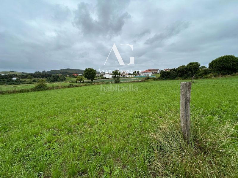 Foto 4cb7ca14-9d64-4c0a-86fd-7a874e85e941. Terreny residencial a poligono 10 a Ajo Bareyo
