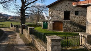 Casa in El arenal, poligono 108. Cuadra con 31.524 m de terreno en penagos