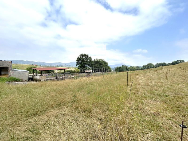 Foto efdc1f43-d14f-450c-8475-e7428be513bc. Casa in el arenal in Penagos