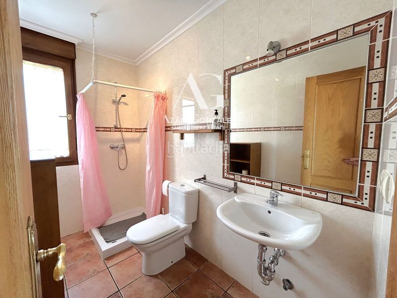 Foto 8c4ca0a9-8865-4e57-9d8d-c52f4346b8dd. Chalet in la revilla - valles 2 in San Vicente de la Barquera