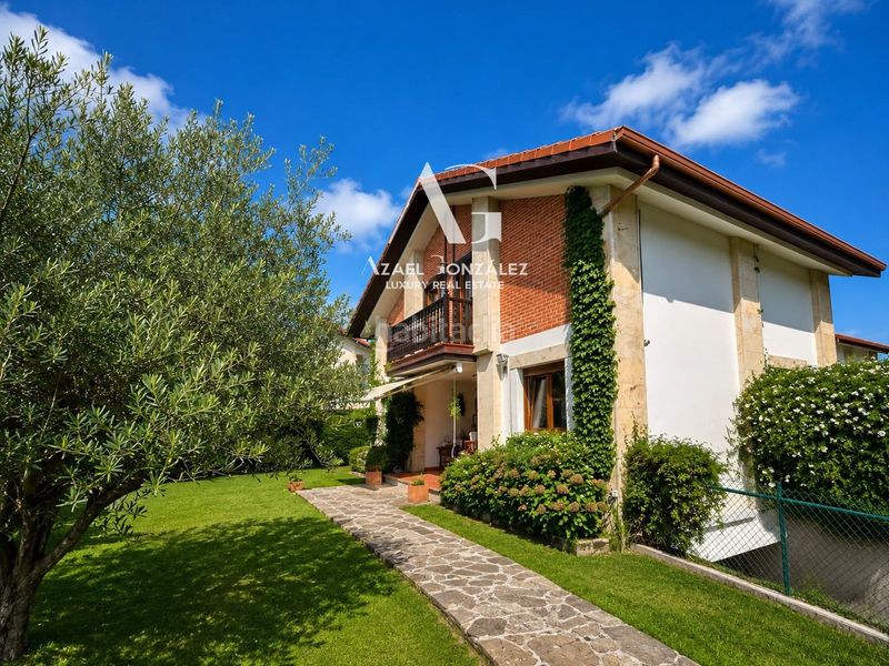 Foto 46b4af3a-f3b1-4ebe-9286-141cb13c9b3e. Casa con riscaldamento in Ajo Bareyo