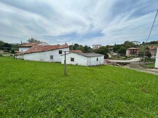 Masia a Alfoz de Lloredo. Casa en toñanes