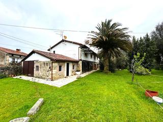 Casa  Sopea. Casa de pueblo en sopea