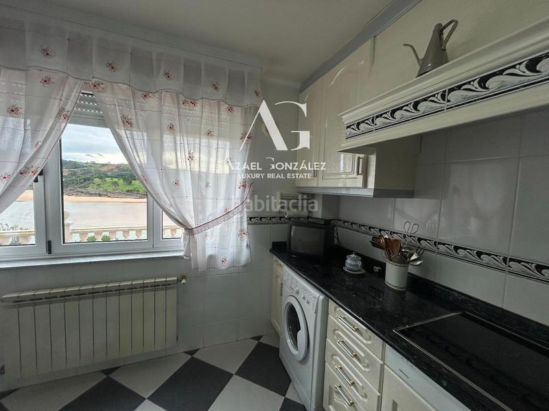 Foto 3787df30-c659-419f-949b-8f65a248fa1f. Maison avec chauffage parking piscine dans Ajo Bareyo