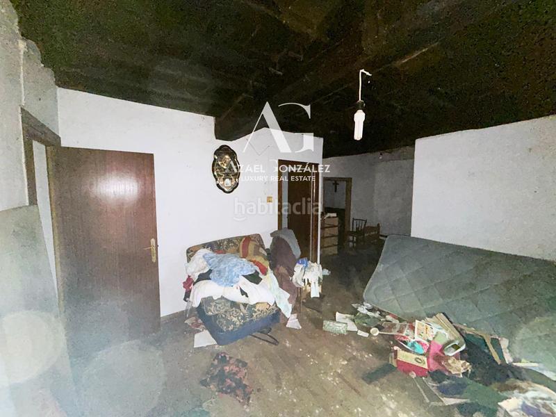 Foto d1d5bdf6-9f32-4a66-9b32-80c47b77aee6. Casa adosada casona para reformar en cosío en Rionansa