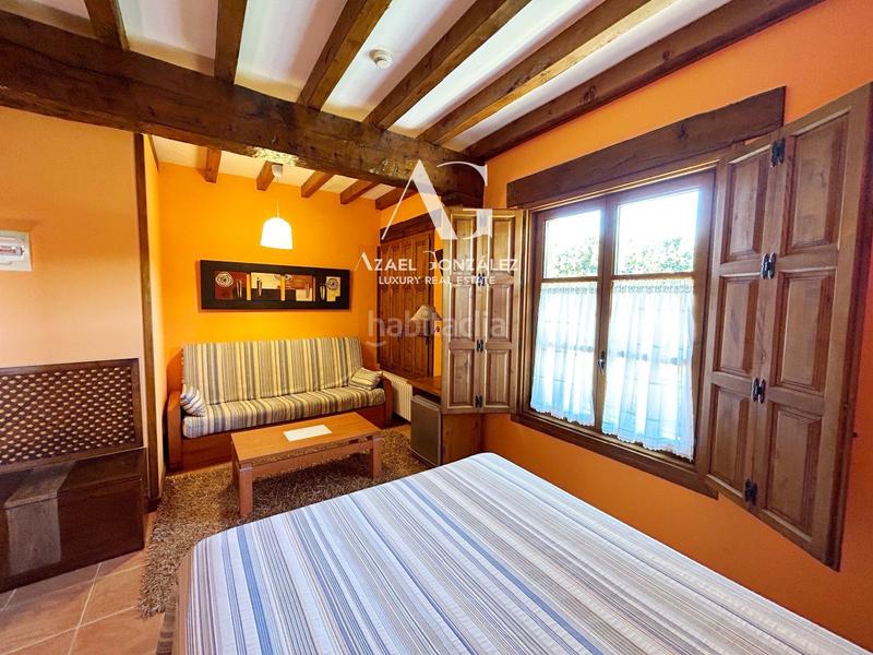 Foto 69a75847-8bf9-4758-830f-875cd5d39b90. Edificio villa de lujo en Santillana del Mar