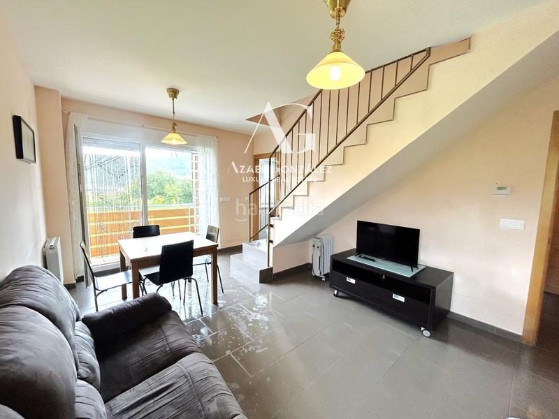 Foto 35e24311-613b-494f-a7d7-3873a6131648. Duplex avec chauffage parking piscine dans Udías