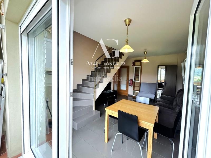 Foto 439d993a-d4cd-4887-9d0d-632e59a7e556. Duplex avec chauffage parking piscine dans Udías