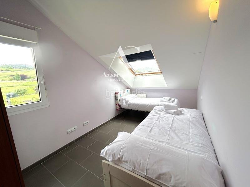 Foto 95b3005d-351b-4b77-88af-69b4e7890c5d. Duplex avec chauffage parking piscine dans Udías