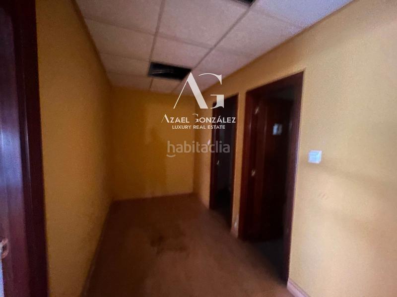 Foto c7ce1adb-b947-4954-8035-dc882d85f945. Local commercial dans Cartes