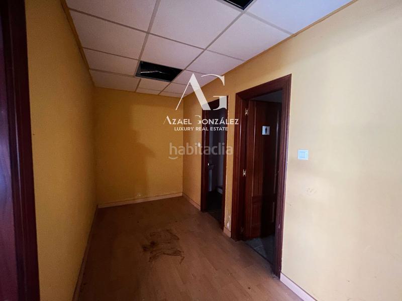 Foto d911625f-d5ef-4a0d-826c-7df1000e0e2c. Local commercial dans Cartes