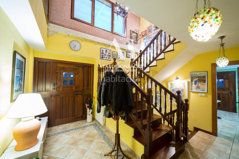Foto ecf6c9f7-a43f-43aa-a0e6-13d56270f754. Chalet casa con piscina en Boo en Boo Piélagos