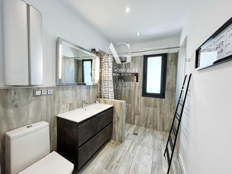 Foto 61cd274c-70ef-4ad6-92d6-1d9a1ede61f3. Xalet amb calefacció aparcament a Alisal - San Román Santander