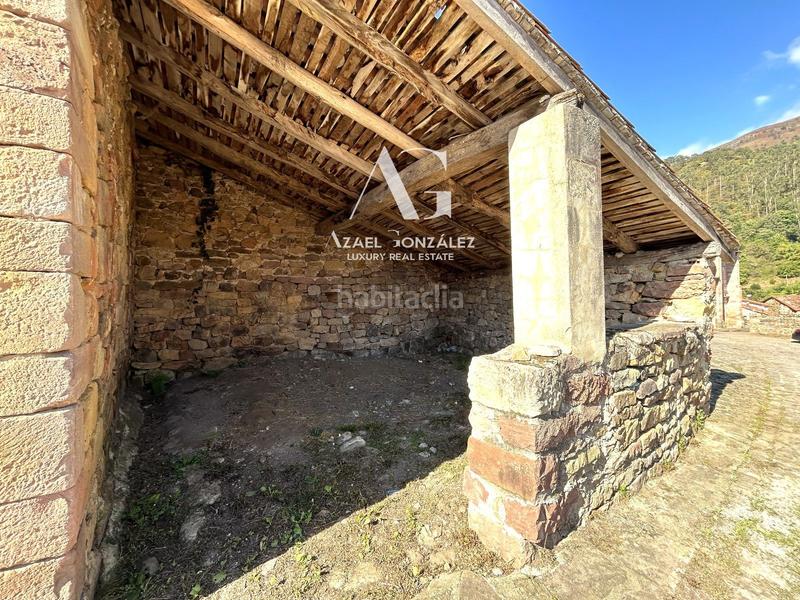 Foto 2322fe33-bf3b-4223-b16a-b10463abbefe. Casa adossada a Cabuérniga