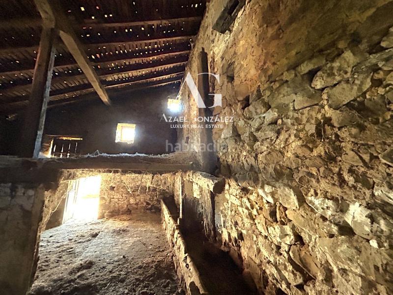 Foto 923c9028-4620-44f0-bc92-5fee8eb4a8d4. Casa adossada a Cabuérniga