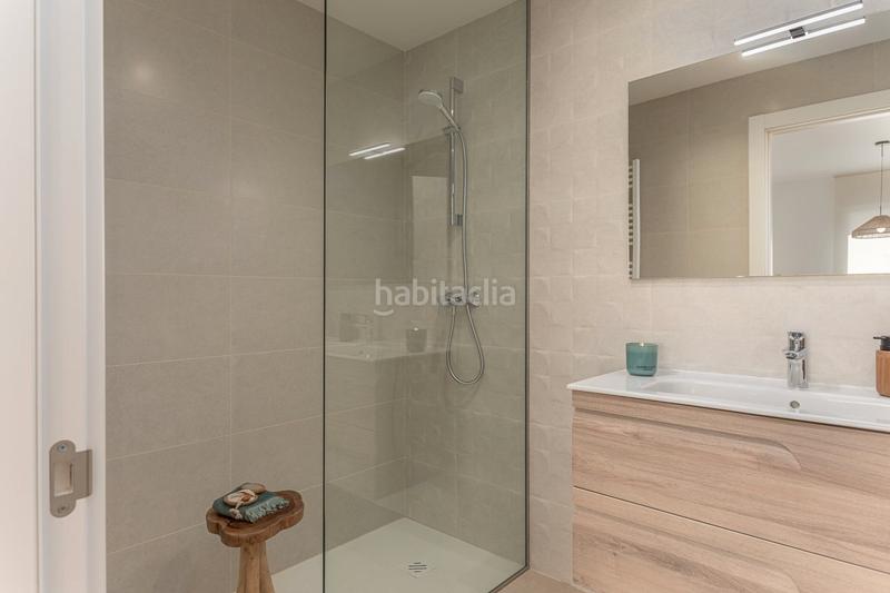 Foto bf7e53bb-35a9-4004-8e2d-a37b76b04291. Pis 102m<sup>2</sup> amb calefacció piscina a Barri dels Escriptors Salt