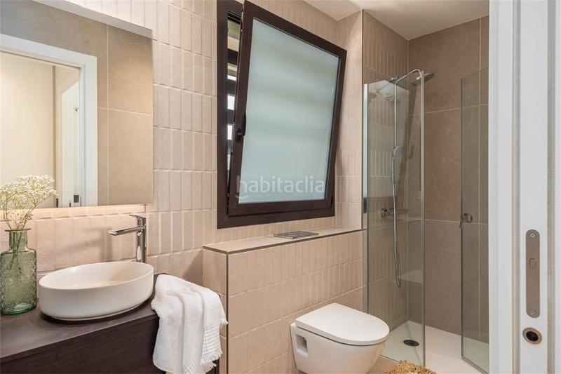 Foto c2e6dc09-41f4-46d1-bca7-12dccca0d151. House 342m<sup>2</sup> with fireplace heating parking pool in Pals